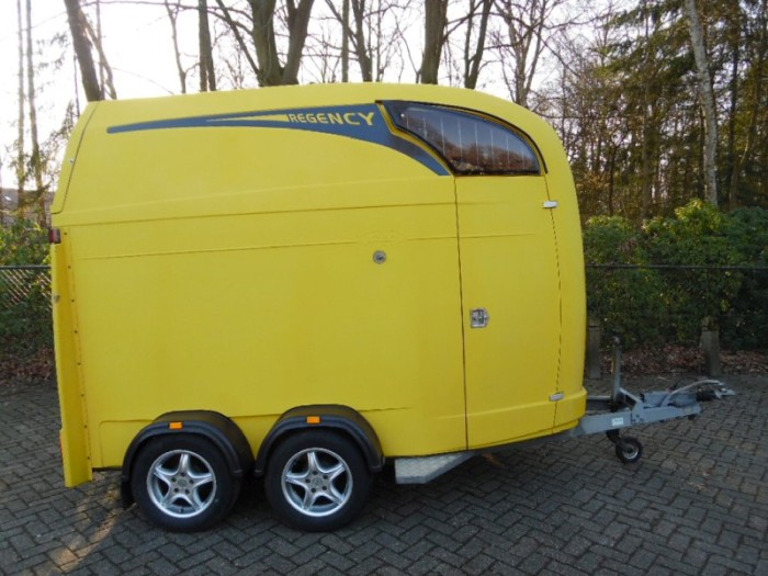 Atec Regency 2 paards Paaardentrailer met Zadelkamer