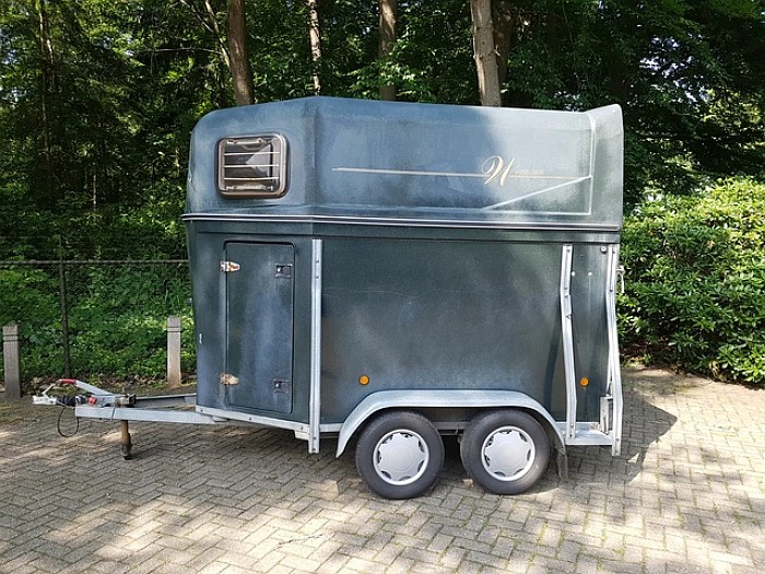 Weijer Ecuyer 2 Paards polyester paardentrailer