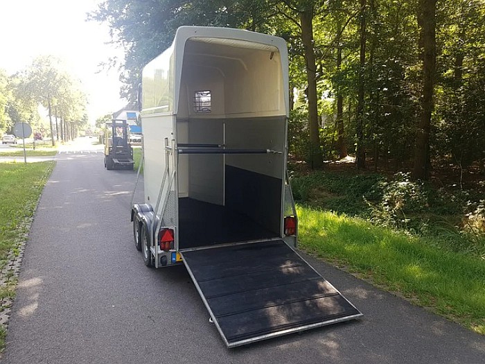 Weijer Cavalier 1.5 paards tweedehands paardentrailer