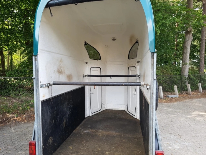 Atec Olympialine 1.5 paards polyester paardentrailer
