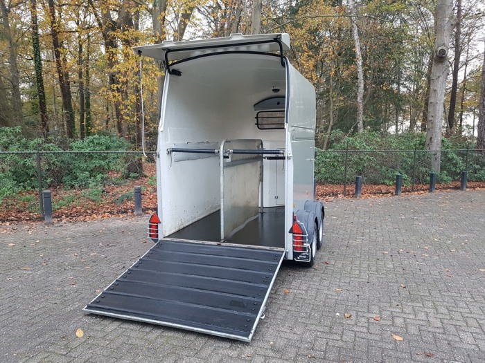 Bockmann Westfalia Jupiter XL 2 paards polyester paardentrailer