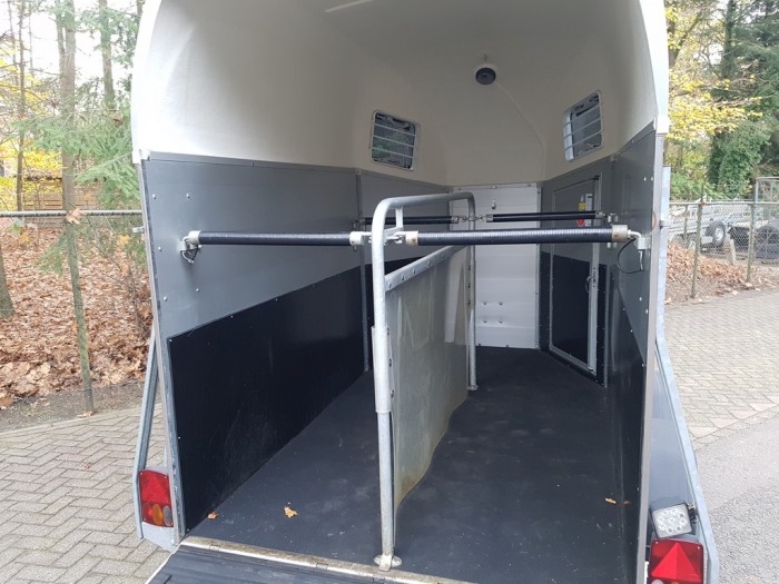 Bockmann 2 paards aluminium trailer
