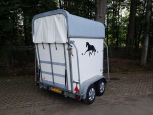 Boelens 1.5 paards paardentrailer