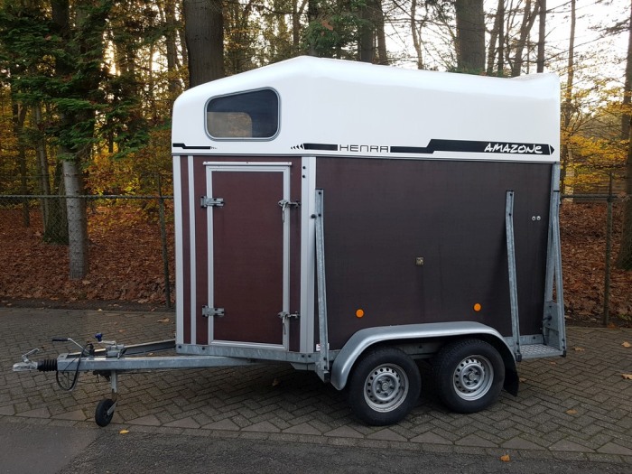 Henra Amazone 1.5 paards paardentrailer