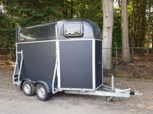Weijer Traveller 2 paards houten paardentrailer
