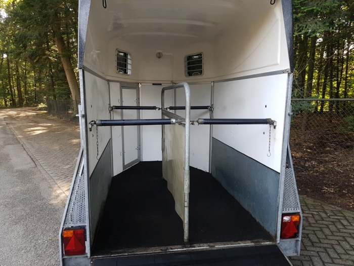 Weijer Traveller 2 paards houten paardentrailer