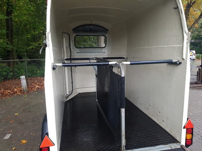 Westfalia Jupiter 2 paards polyester trailer