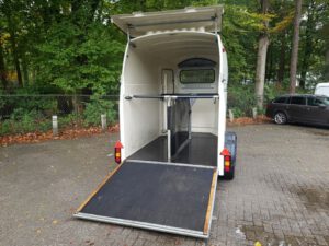 Westfalia Jupiter 2 paards polyester trailer