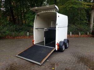 Westfalia Jupiter 2 paards polyester trailer