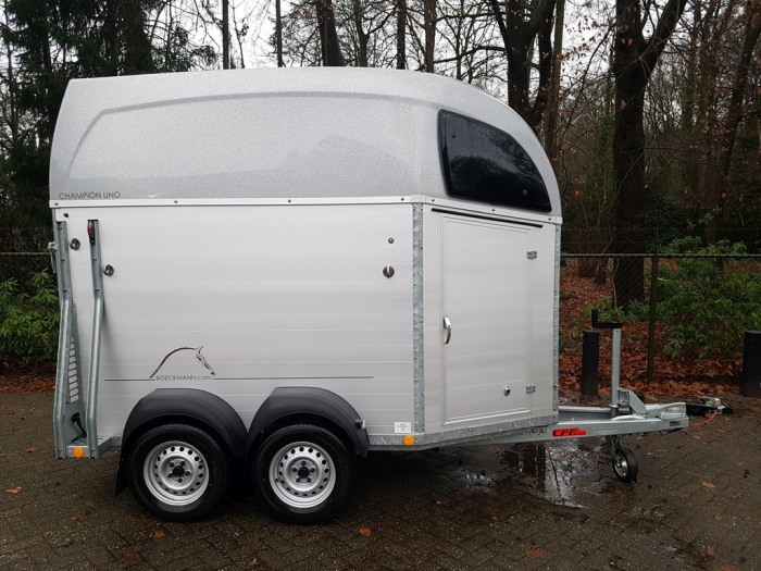 Bockmann Champion Uno 1,5 paards aluminium paardentrailer met zadelkamer