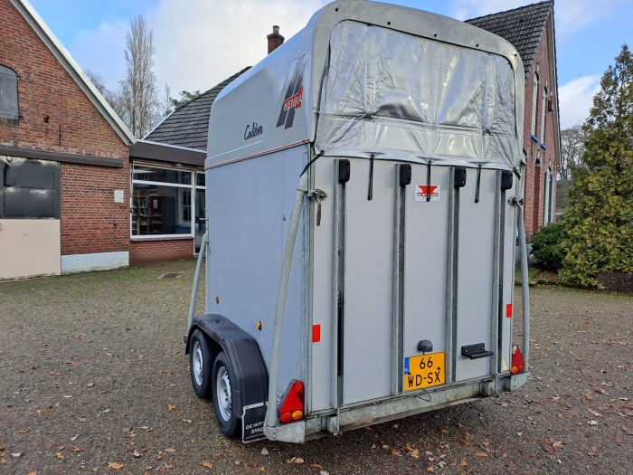 Henra Caliber 2 paards houten trailer