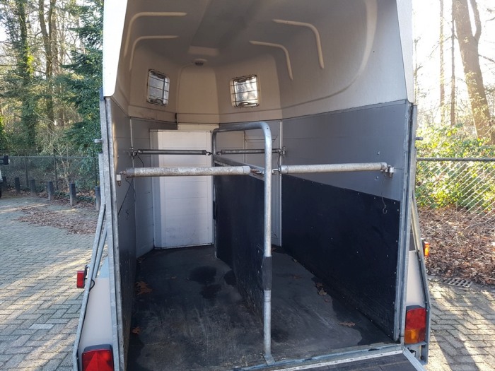 DWS Prestige 2 paards aluminium trailer met zadelkamer