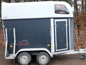 Hotra houten 1,5 paards trailer