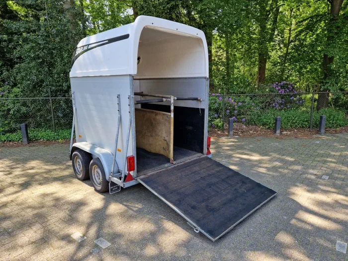 Atec 2 paards aluminium trailer met veulenrek
