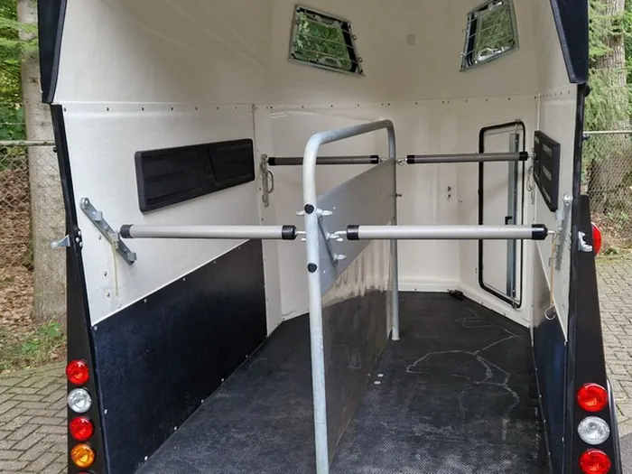 Anssems Privaro Polyester trailer