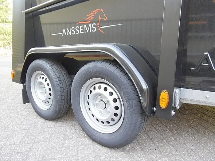 Anssems Ganador Paardentrailer
