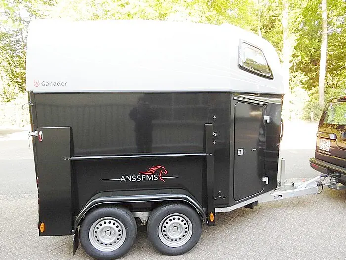 Anssems Ganador Paardentrailer