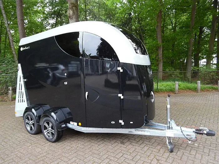 Bücker Careliner L Paardentrailer