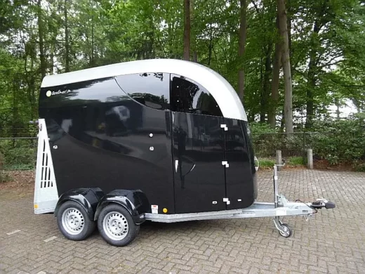 Bücker Careliner M Paardentrailer