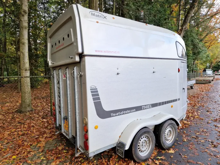 Thiel Matrix 2 paards paardentrailer