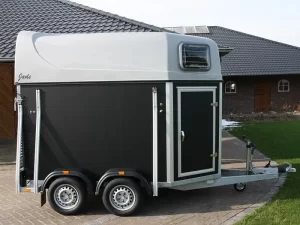 XX-Trail Jade Paardentrailer