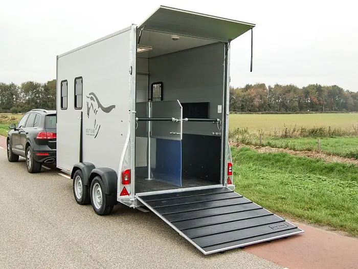 Sirius S-150, S-170 en S-190 Paardentrailers