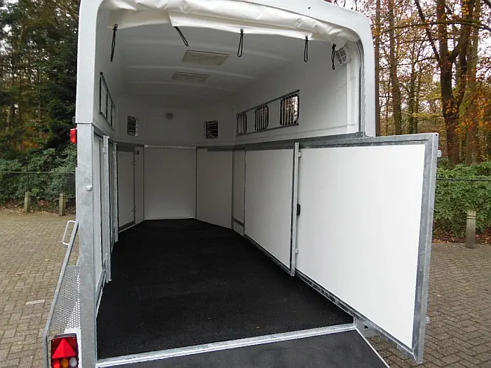 Weijer Cavalier Espace Paardentrailer