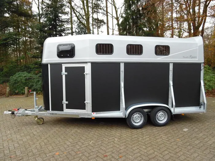 Weijer Cavalier Espace Paardentrailer