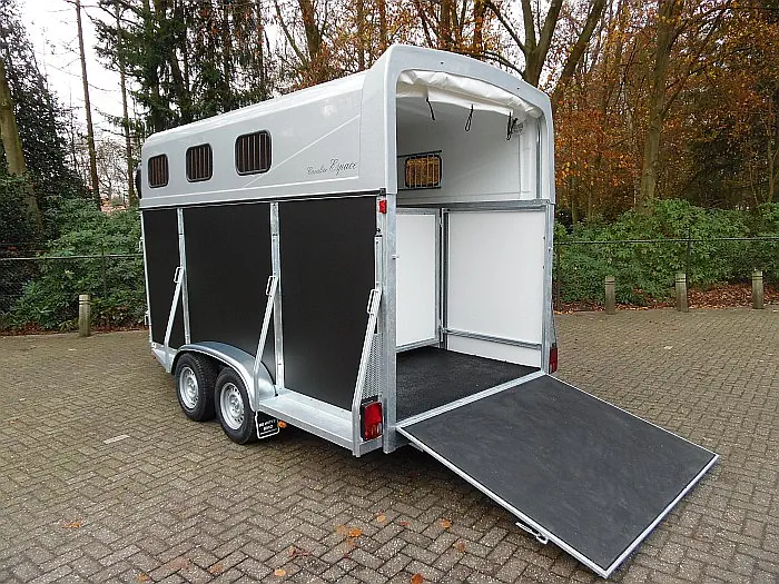Weijer Cavalier Espace Paardentrailer