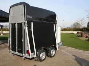 XX-Trail Garnet paardentrailer