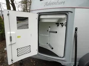 Henra Adventure Paardentrailer