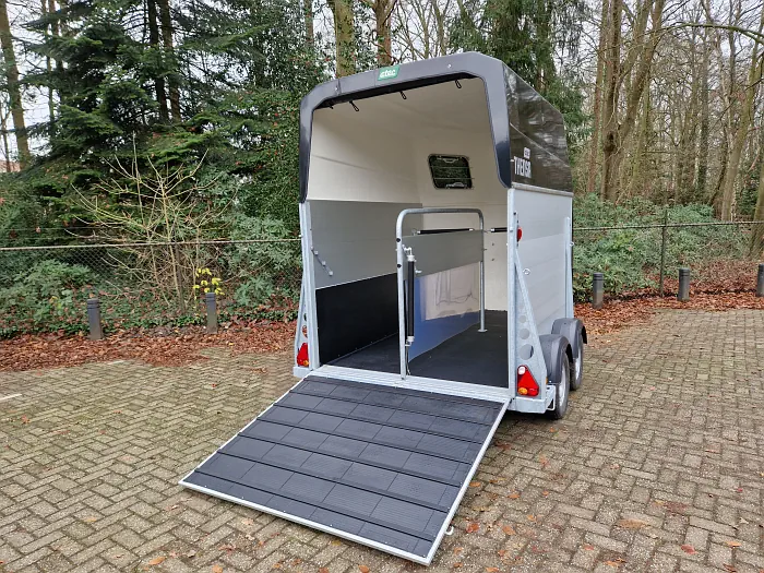Atec Thensa Paardentrailer