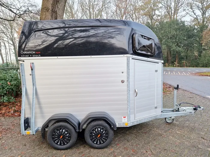 Bockmann Champion 2 paards aluminium trailer