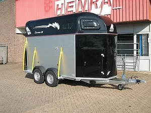 Henra Couronne XL / XXL Paardentrailer
