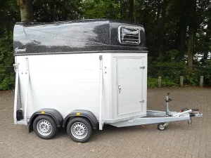 XX-Trail Garnet paardentrailer