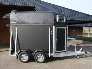 XX-Trail Garnet paardentrailer