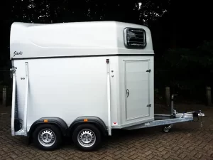 XX-Trail Jade Paardentrailer