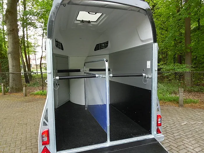 Sirius S-77 en S-77-L Paardentrailers