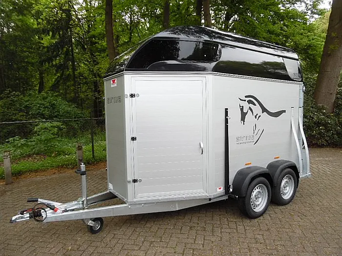 Sirius S-77 en S-77-L Paardentrailers