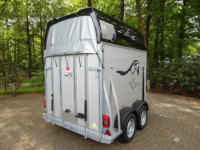 Sirius S-77 en S-77-L Paardentrailers