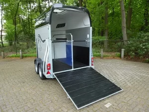 Sirius S-77 en S-77-L Paardentrailers