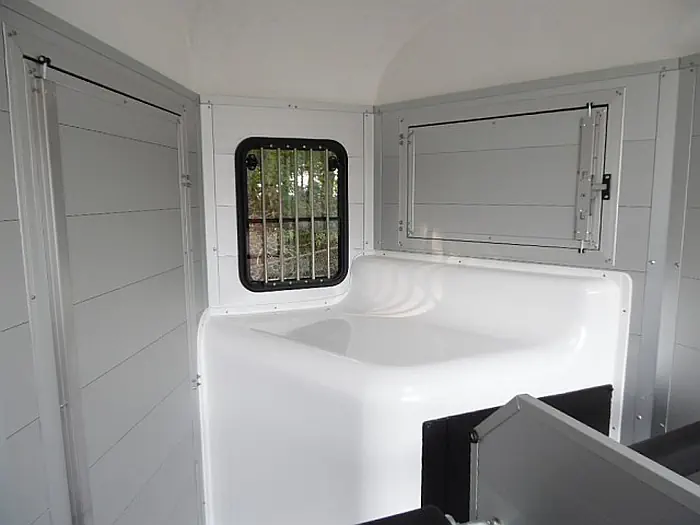 Sirius S-80L, S-80, S-90L en S-90 Paardentrailers