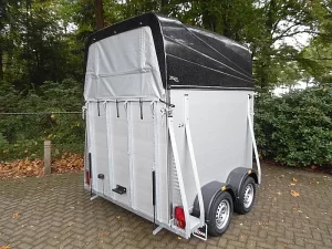 XX-Trail Stinger paardentrailer