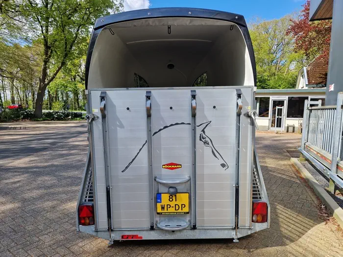 Bockmann Champion 2 paards aluminium trailer met zadelkamer
