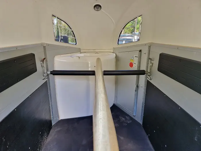 Bockmann Champion 2 paards aluminium trailer met zadelkamer