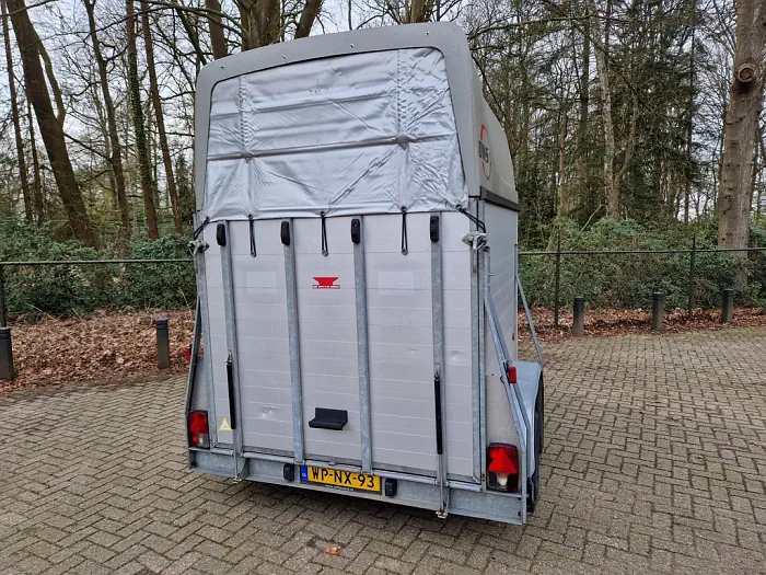 DWS Prestige 2 paards aluminium trailer met zadelkamer