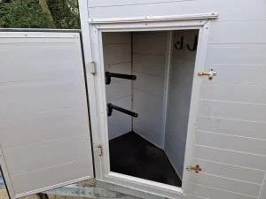 DWS Prestige 2 paards aluminium trailer met zadelkamer