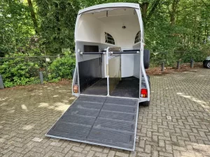 Bockmann Champion 2 paards aluminium trailer met zadelkamer