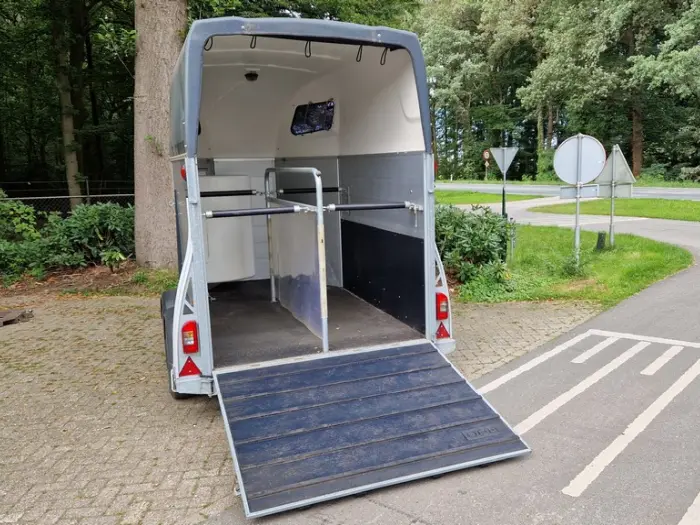 Sirius 2 paards aluminium trailer