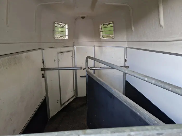 Prestige 2 paards houten opknap trailer